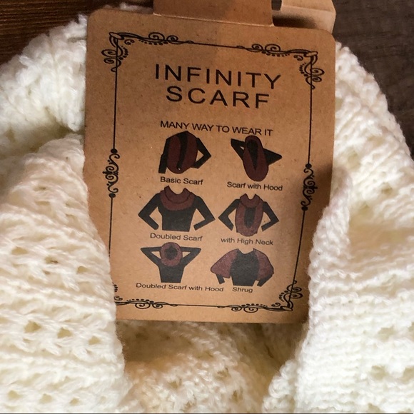 Ivory Infinity Scarf - Picture 4 of 5